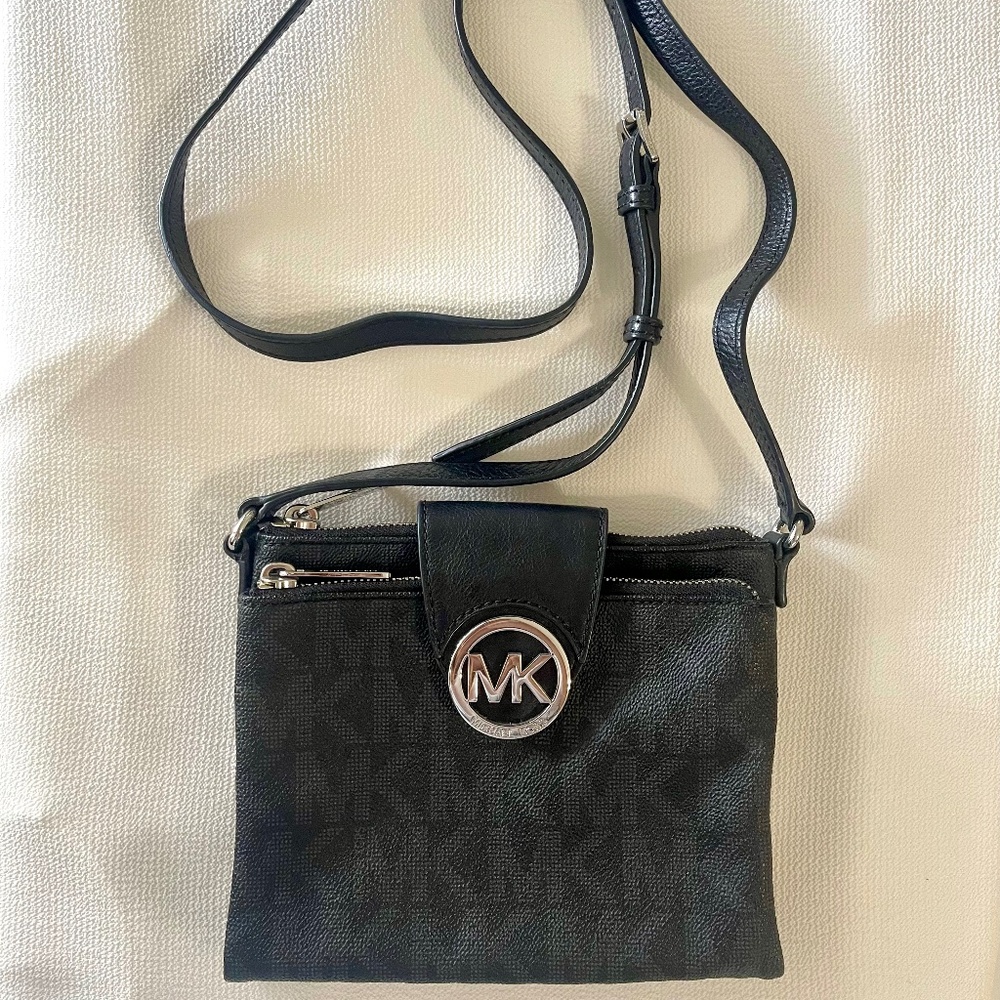 Michael Kors Crossbody Bag